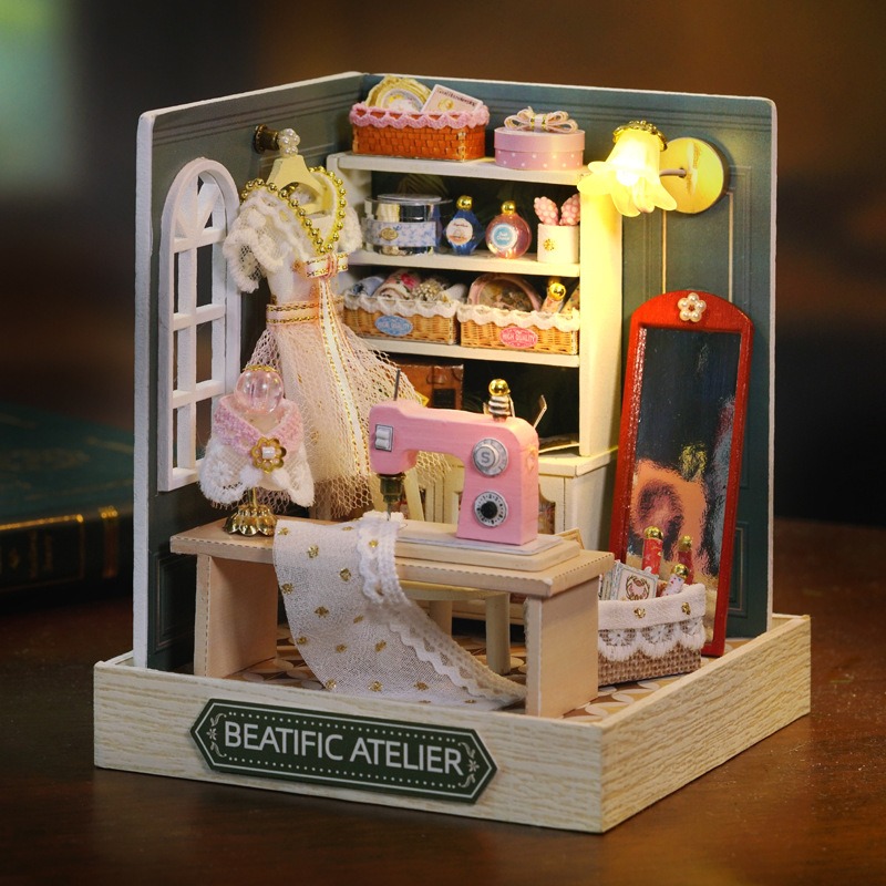 Mini Dollhouse Kit Sakura Stre - огляд і ціна Home Decor Store